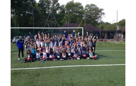 ECOLE PRIMAIRE DES BRUYERES / CYCLES FOOTBALL AU STADE WAGNER