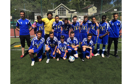 Les 2 équipes U15 montent en division supérieure après une dernière journée de nouveau riche en but pour ces 2 équipes : 36 Buts marqués