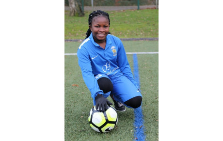 U16F : &quot;Les pipelettes de Sèvres à l'oeuvre...&quot;